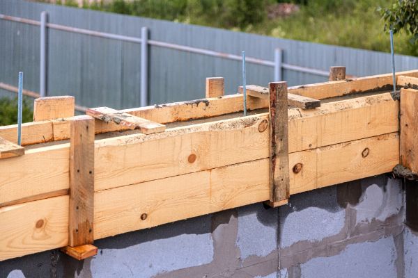 Poured Wall Construction in Bremerton